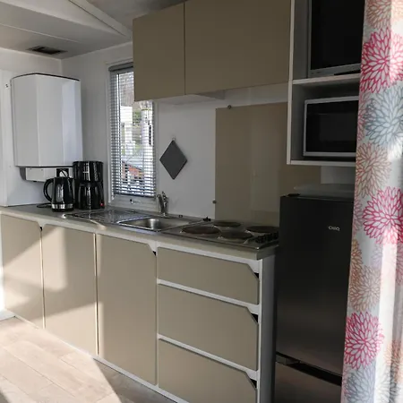 Prázdninový dům - Hausboot 2 Suderstapel