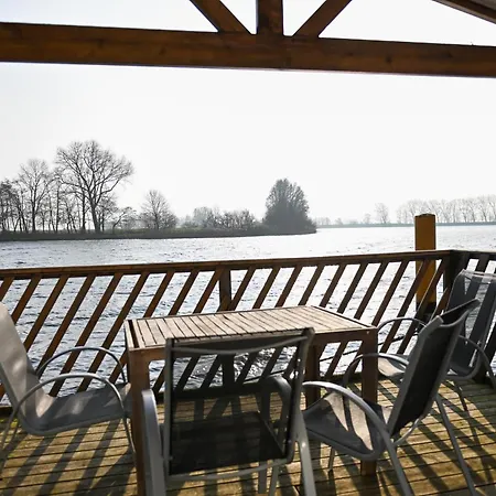 Prázdninový dům - Hausboot 2